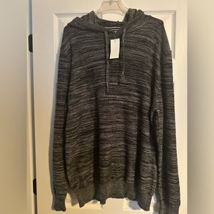 Brand new with tags Mens XXL pullover